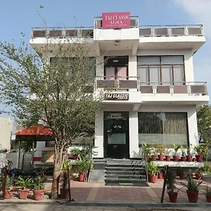  Guest house Taj Classic